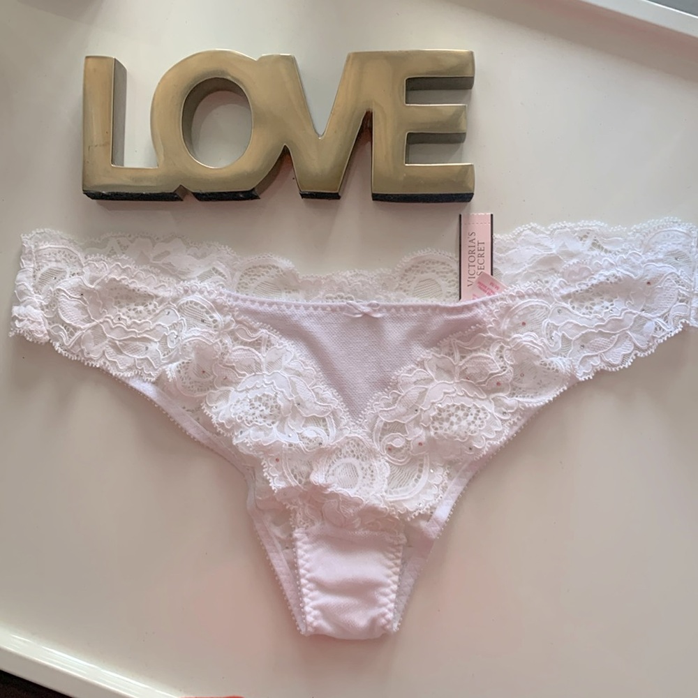 Victoria’s Secret bridal low rise bikini
